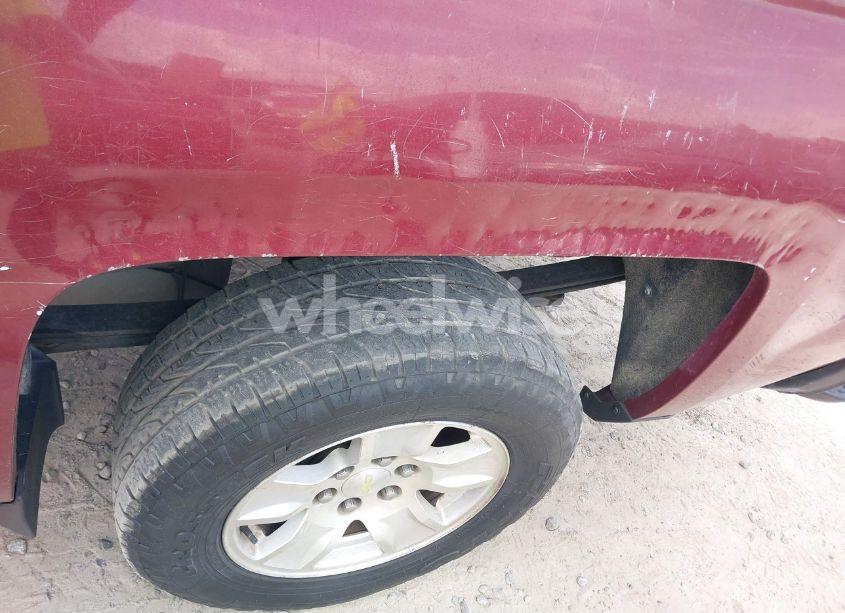 Photo 6 of 2015 Chevrolet Silverado 1500 1LT (VIN 1GCRCREC6FZ151273)