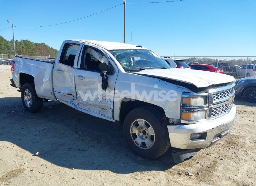 2015 Chevrolet Silverado 1500 1LT (VIN 1GCRCREC6FZ223881) main photo