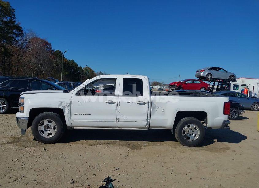 Photo 14 of 2015 Chevrolet Silverado 1500 1LT (VIN 1GCRCREC6FZ223881)