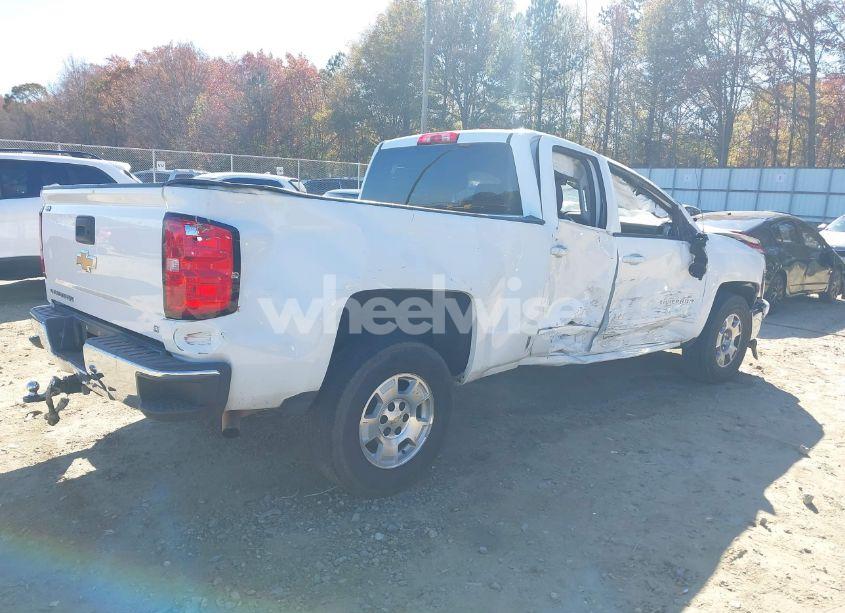 Photo 4 of 2015 Chevrolet Silverado 1500 1LT (VIN 1GCRCREC6FZ223881)