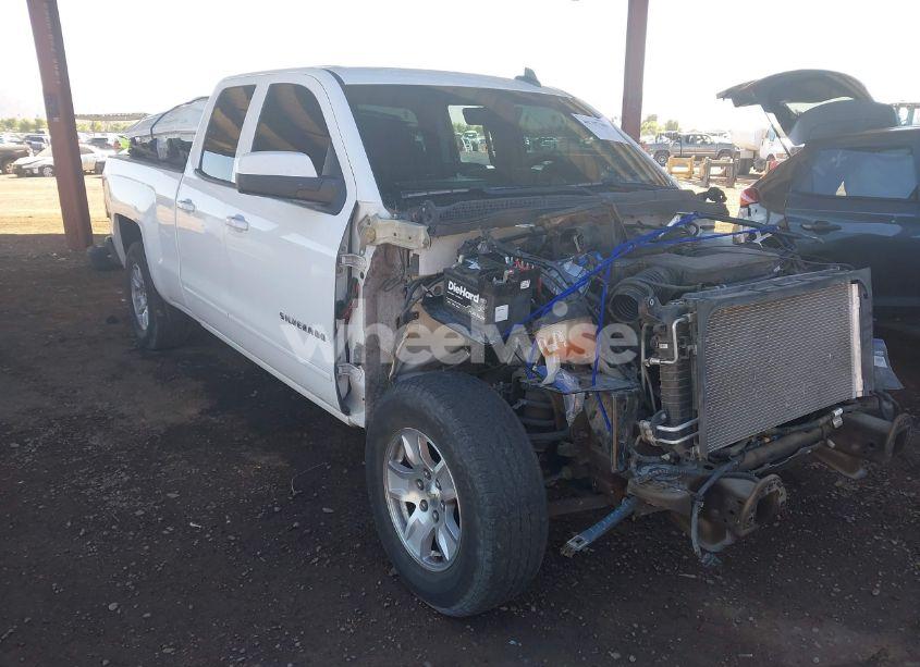 2015 Chevrolet Silverado 1500 1LT (VIN 1GCRCREC6FZ423241) main photo