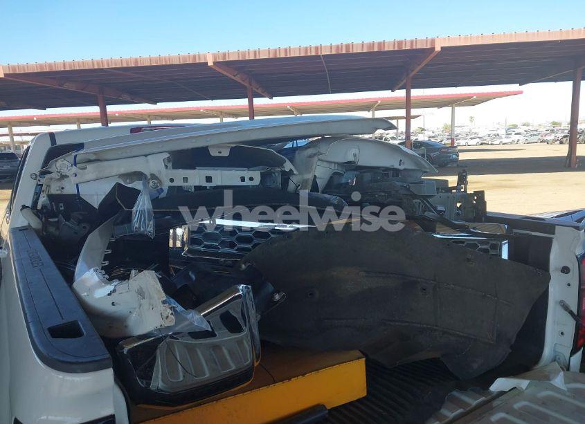 Photo 12 of 2015 Chevrolet Silverado 1500 1LT (VIN 1GCRCREC6FZ423241)