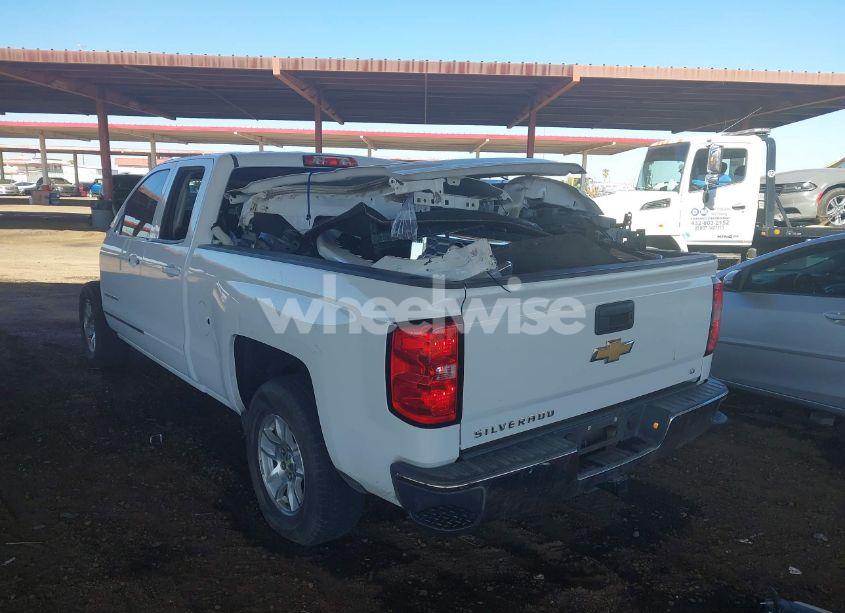 Photo 3 of 2015 Chevrolet Silverado 1500 1LT (VIN 1GCRCREC6FZ423241)