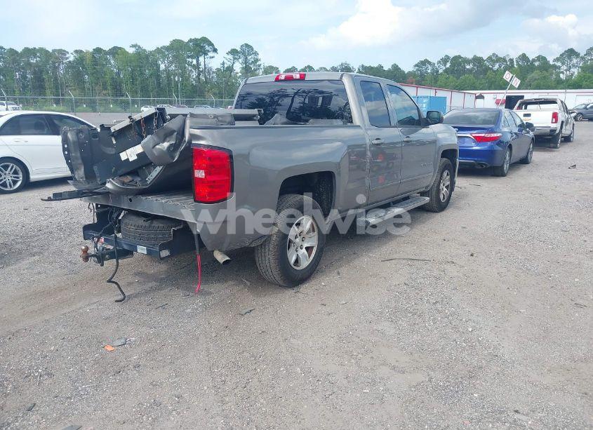 Photo 4 of 2017 Chevrolet Silverado 1500 1LT (VIN 1GCRCREC6HZ258620)