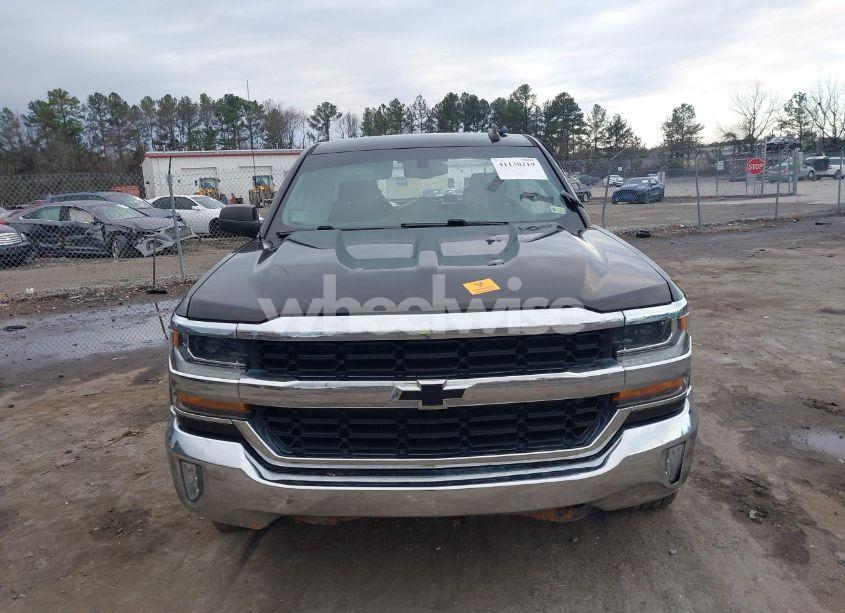 Photo 11 of 2018 Chevrolet Silverado 1500 1LT (VIN 1GCRCREC6JZ272037)