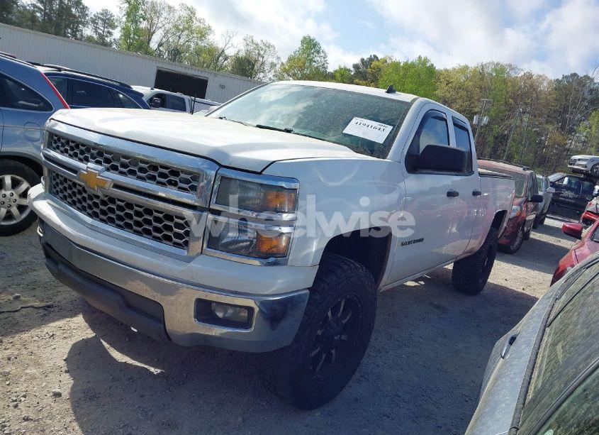 Photo 2 of 2014 Chevrolet Silverado 1500 1LT (VIN 1GCRCREC7EZ242986)