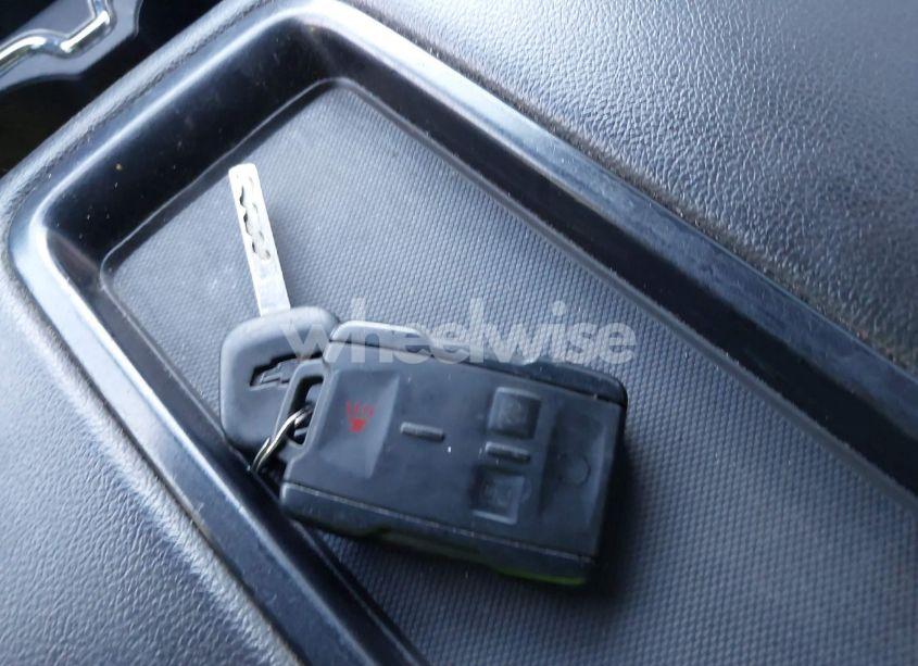 Photo 11 of 2015 Chevrolet Silverado 1500 1LT (VIN 1GCRCREC7FZ373255)