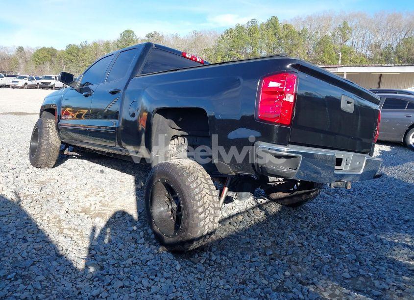 Photo 3 of 2015 Chevrolet Silverado 1500 1LT (VIN 1GCRCREC7FZ373255)