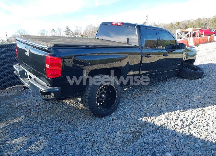 Photo 4 of 2015 Chevrolet Silverado 1500 1LT (VIN 1GCRCREC7FZ373255)