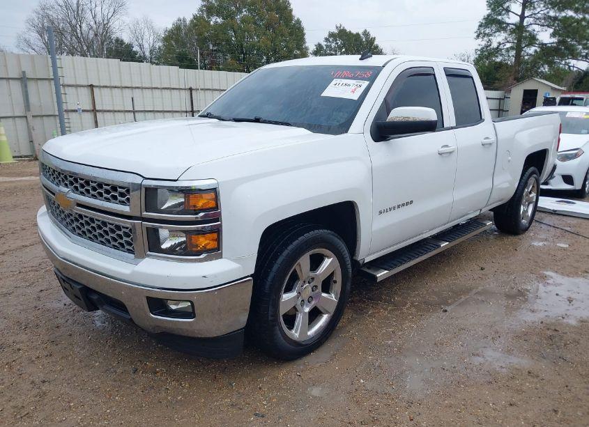 Photo 2 of 2014 Chevrolet Silverado 1500 1LT (VIN 1GCRCREC8EZ286110)