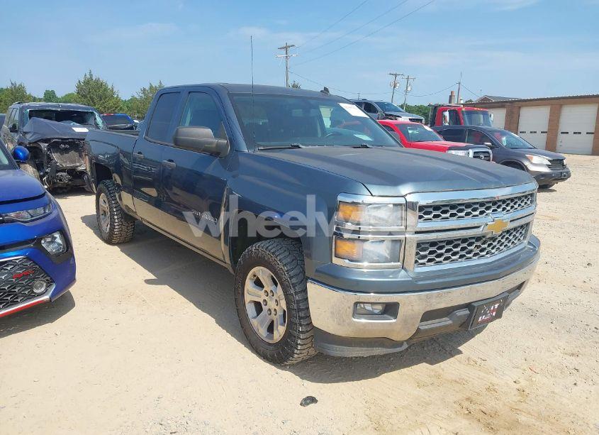 2014 Chevrolet Silverado 1500 1LT (VIN 1GCRCREC8EZ318229) main photo