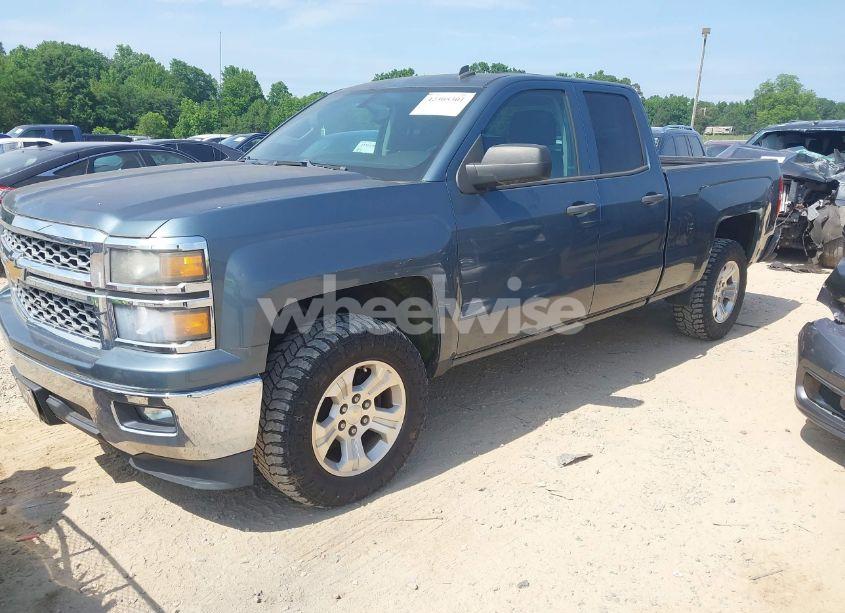 Photo 2 of 2014 Chevrolet Silverado 1500 1LT (VIN 1GCRCREC8EZ318229)
