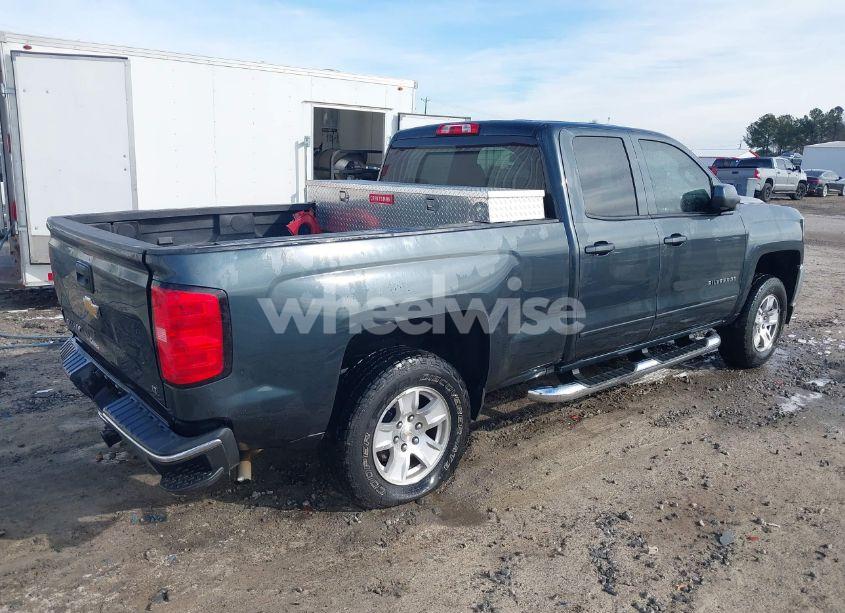 Photo 4 of 2018 Chevrolet Silverado 1500 1LT (VIN 1GCRCREC8JZ226029)