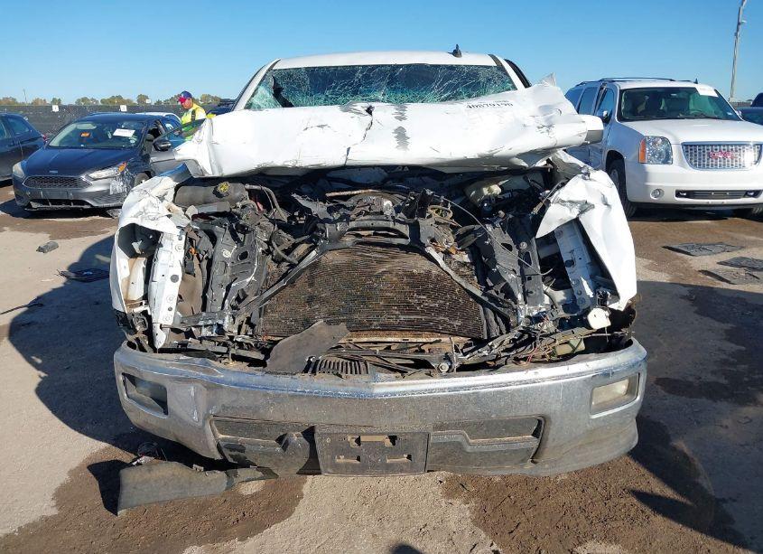 Photo 6 of 2014 Chevrolet Silverado 1500 1LT (VIN 1GCRCREC9EZ177963)