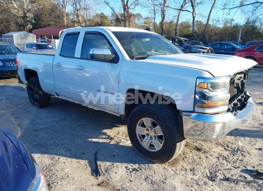 2016 Chevrolet Silverado 1500 1LT (VIN 1GCRCREC9GZ265785) main photo