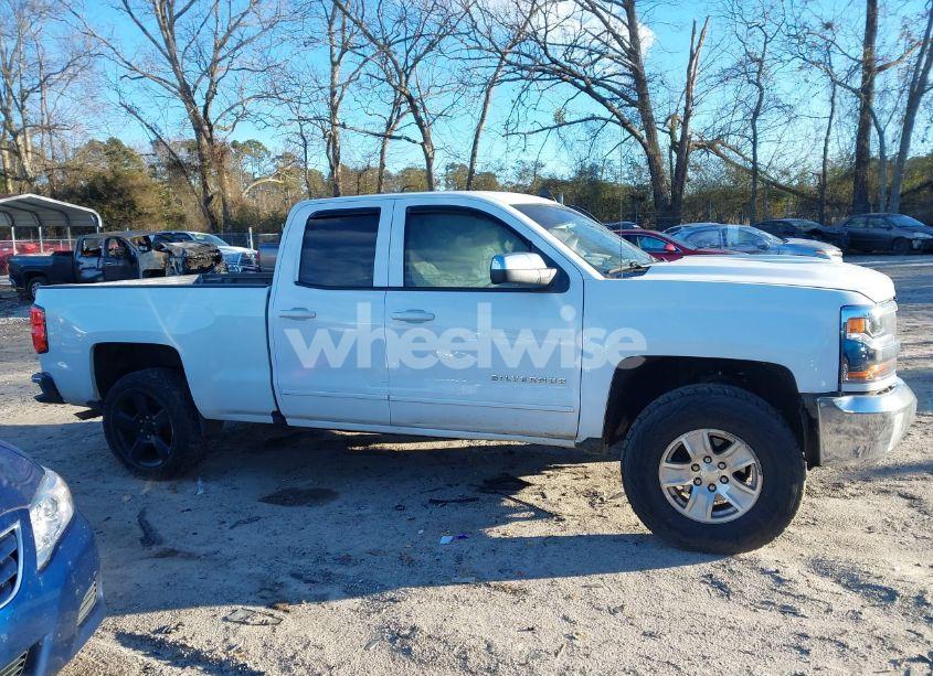 Photo 13 of 2016 Chevrolet Silverado 1500 1LT (VIN 1GCRCREC9GZ265785)