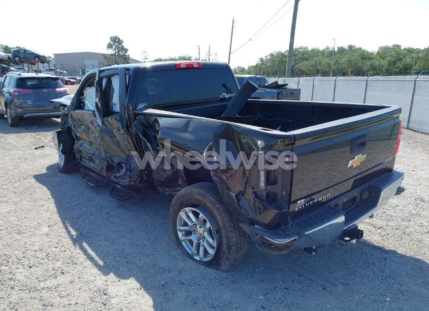 Photo 3 of 2018 Chevrolet Silverado 1500 1LT (VIN 1GCRCREC9JZ171378)