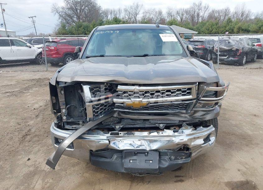 Photo 13 of 2015 Chevrolet Silverado 1500 1LT (VIN 1GCRCRECXFZ155360)