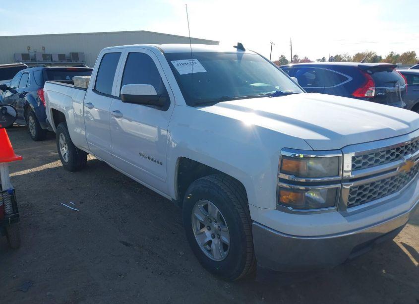 2015 Chevrolet Silverado 1500 1LT (VIN 1GCRCRECXFZ388283) main photo