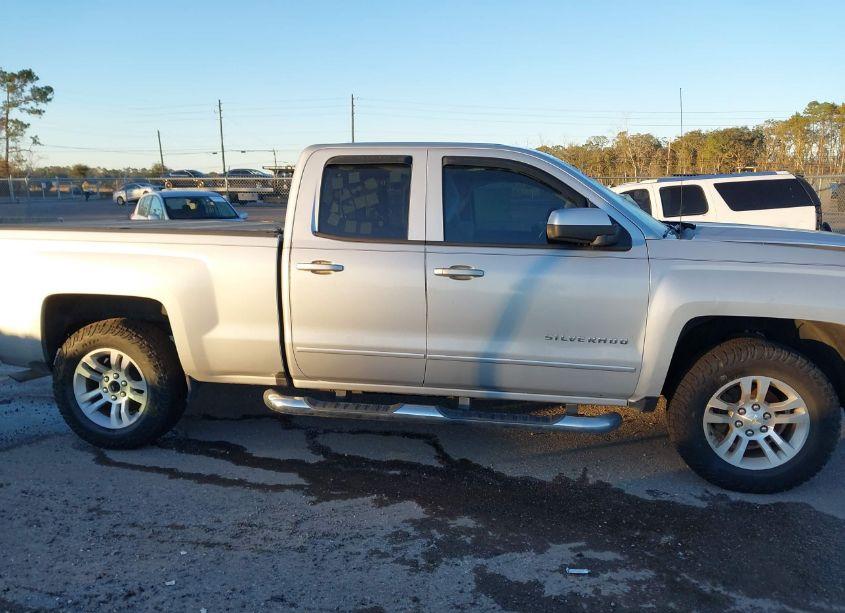 Photo 13 of 2017 Chevrolet Silverado 1500 1LT (VIN 1GCRCRECXHZ292740)
