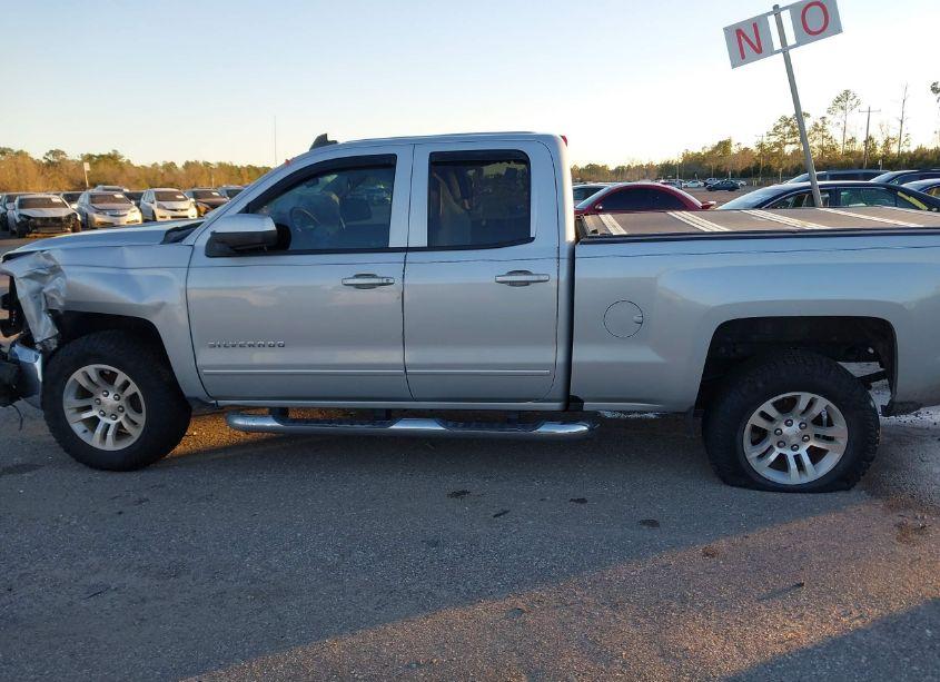 Photo 14 of 2017 Chevrolet Silverado 1500 1LT (VIN 1GCRCRECXHZ292740)