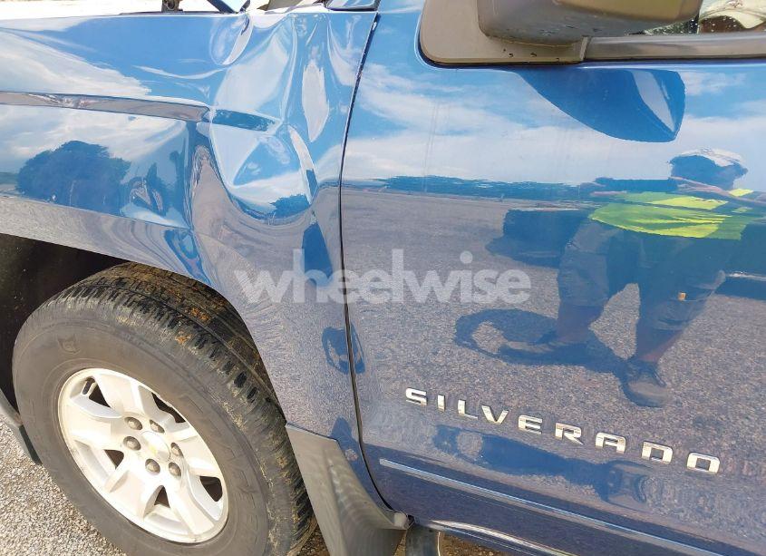 Photo 19 of 2015 Chevrolet Silverado 1500 1LT (VIN 1GCRCREH2FZ372168)