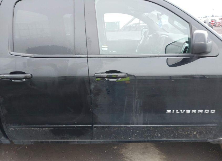 Photo 14 of 2018 Chevrolet Silverado 1500 1LT (VIN 1GCRCREH2JZ110126)