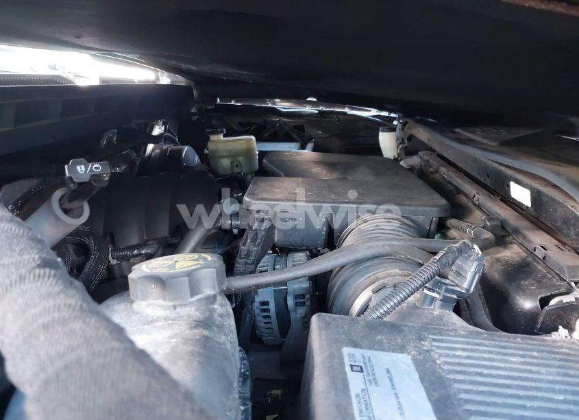 Photo 10 of 2018 Chevrolet Silverado 1500 1LT (VIN 1GCRCREH2JZ179544)