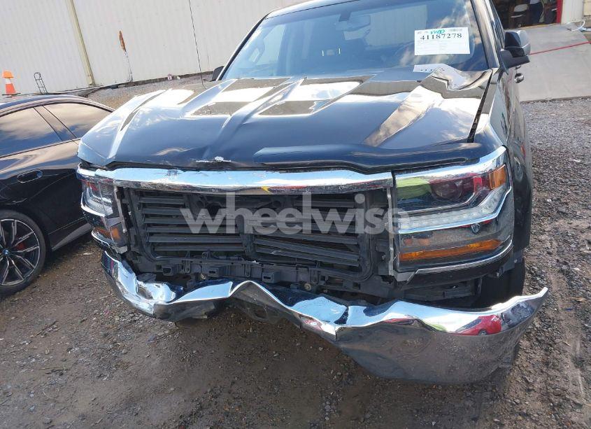 Photo 12 of 2018 Chevrolet Silverado 1500 1LT (VIN 1GCRCREH2JZ179544)