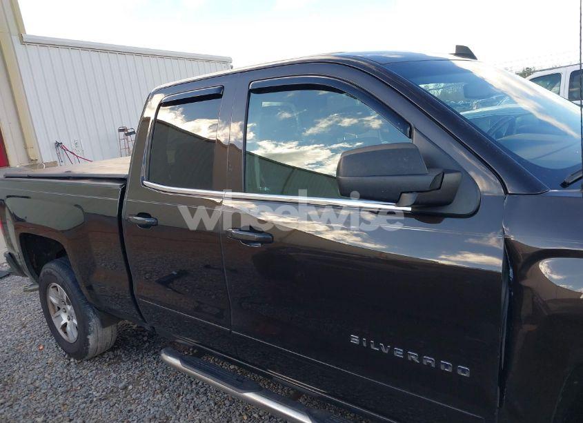 Photo 13 of 2018 Chevrolet Silverado 1500 1LT (VIN 1GCRCREH2JZ179544)