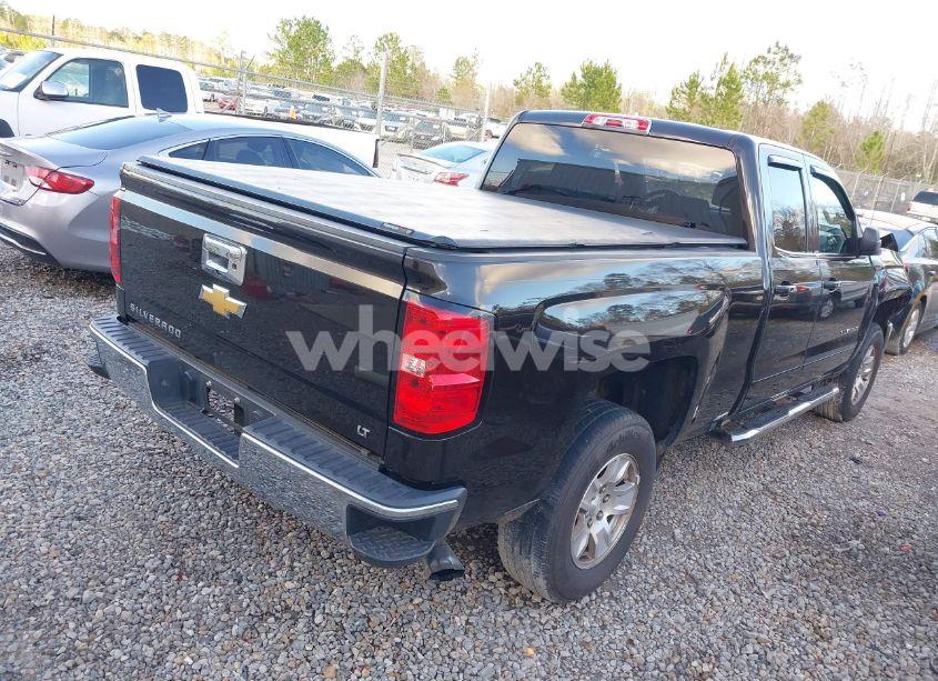 Photo 4 of 2018 Chevrolet Silverado 1500 1LT (VIN 1GCRCREH2JZ179544)