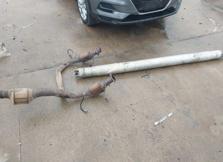 Photo 12 of 2014 Chevrolet Silverado 1500 1LT (VIN 1GCRCREH3EZ216929)