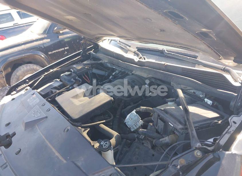 Photo 10 of 2015 Chevrolet Silverado 1500 1LT (VIN 1GCRCREH3FZ206158)