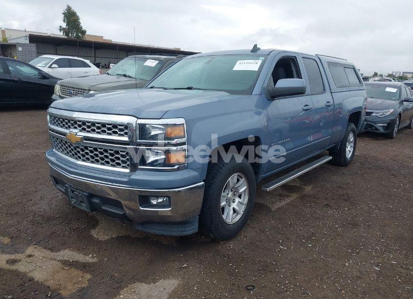 Photo 2 of 2015 Chevrolet Silverado 1500 1LT (VIN 1GCRCREH3FZ302047)