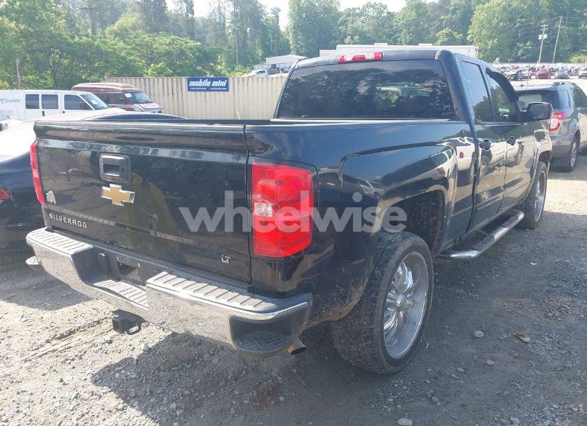 Photo 4 of 2018 Chevrolet Silverado 1500 1LT (VIN 1GCRCREH3JZ163109)