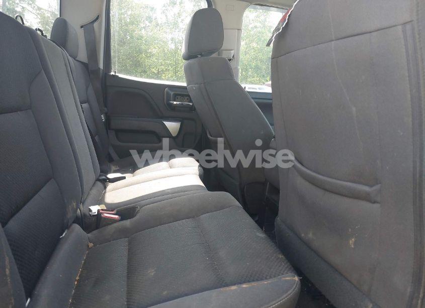 Photo 8 of 2018 Chevrolet Silverado 1500 1LT (VIN 1GCRCREH3JZ163109)