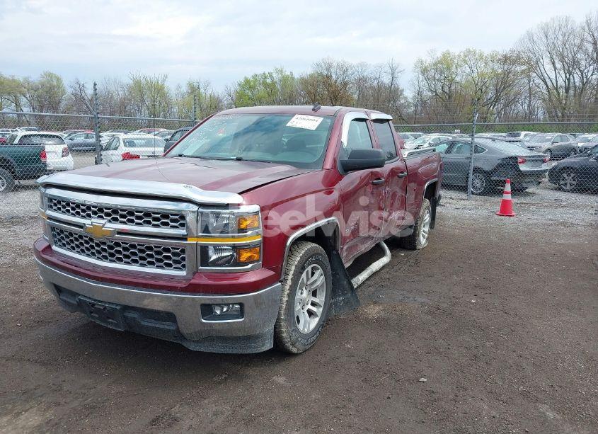 Photo 2 of 2014 Chevrolet Silverado 1500 1LT (VIN 1GCRCREH4EZ203882)