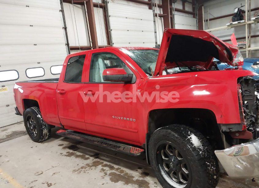 Photo 14 of 2018 Chevrolet Silverado 1500 1LT (VIN 1GCRCREH4JZ164236)