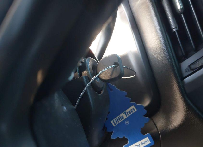 Photo 11 of 2015 Chevrolet Silverado 1500 1LT (VIN 1GCRCREH6FZ197004)