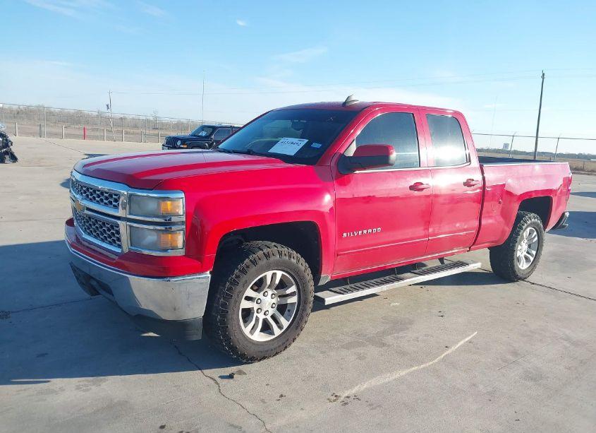 Photo 2 of 2015 Chevrolet Silverado 1500 1LT (VIN 1GCRCREH6FZ197004)