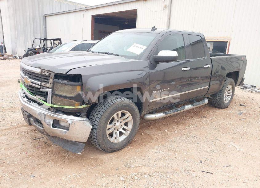 Photo 2 of 2014 Chevrolet Silverado 1500 2LT (VIN 1GCRCREH7EZ187063)