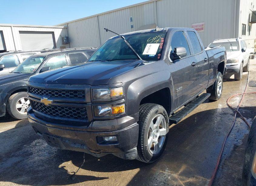 Photo 2 of 2014 Chevrolet Silverado 1500 1LT (VIN 1GCRCREH7EZ187306)