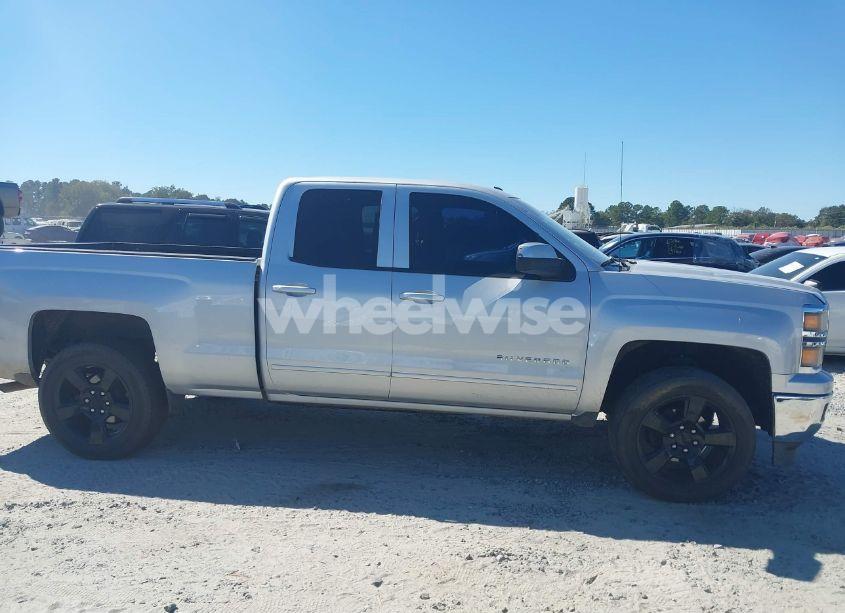 Photo 13 of 2015 Chevrolet Silverado 1500 1LT (VIN 1GCRCREH7FZ205921)