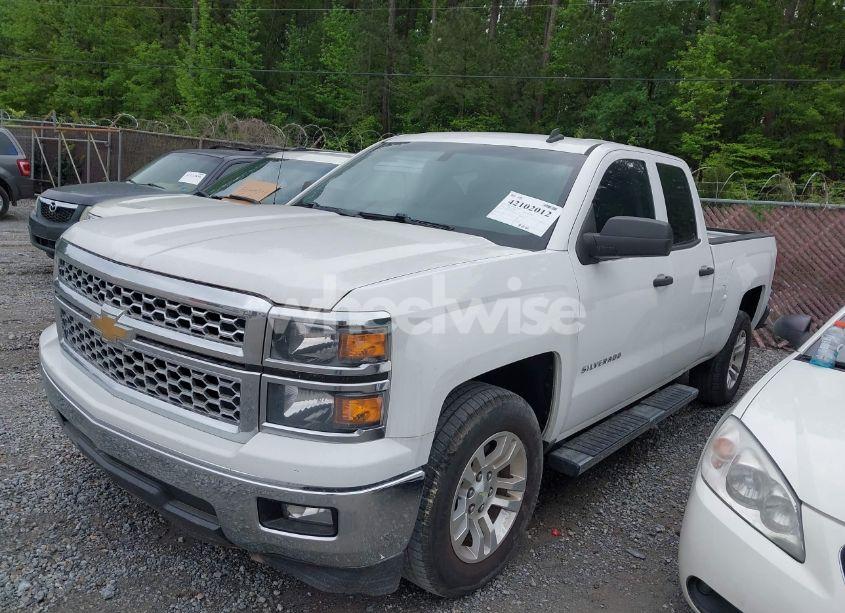 Photo 2 of 2014 Chevrolet Silverado 1500 1LT (VIN 1GCRCREH8EZ288340)