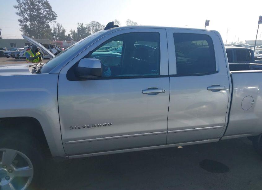 Photo 13 of 2015 Chevrolet Silverado 1500 1LT (VIN 1GCRCREH9FZ431958)