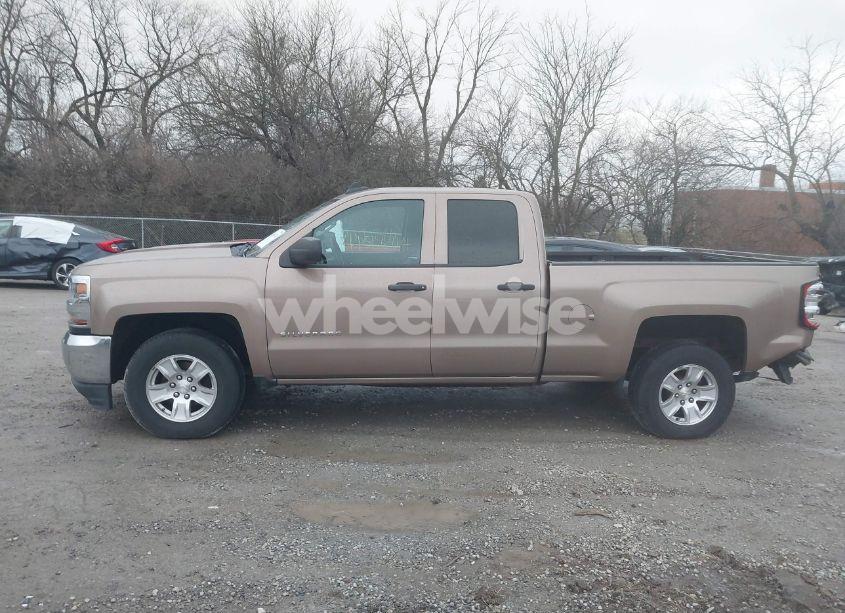 Photo 14 of 2017 Chevrolet Silverado 1500 1LT (VIN 1GCRCREH9HZ225977)