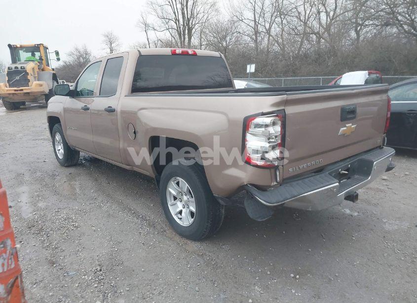 Photo 3 of 2017 Chevrolet Silverado 1500 1LT (VIN 1GCRCREH9HZ225977)