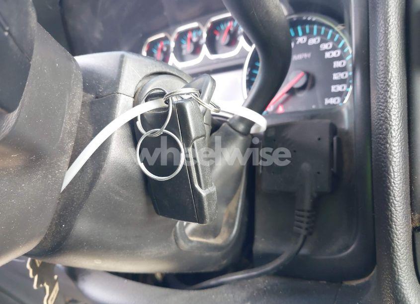 Photo 11 of 2018 Chevrolet Silverado 1500 1LT (VIN 1GCRCREH9JZ274568)