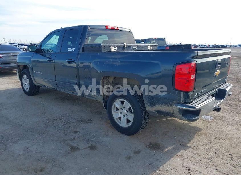 Photo 3 of 2018 Chevrolet Silverado 1500 1LT (VIN 1GCRCREH9JZ274568)