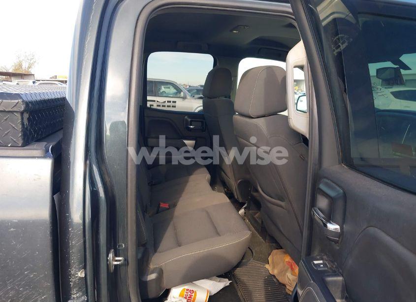 Photo 8 of 2018 Chevrolet Silverado 1500 1LT (VIN 1GCRCREH9JZ274568)